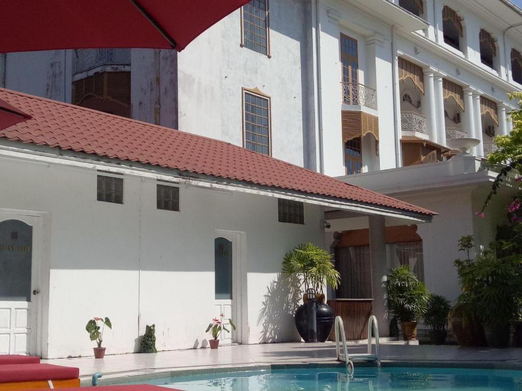 Yuzana Garden Hotel Γιανγκόν Εξωτερικό φωτογραφία