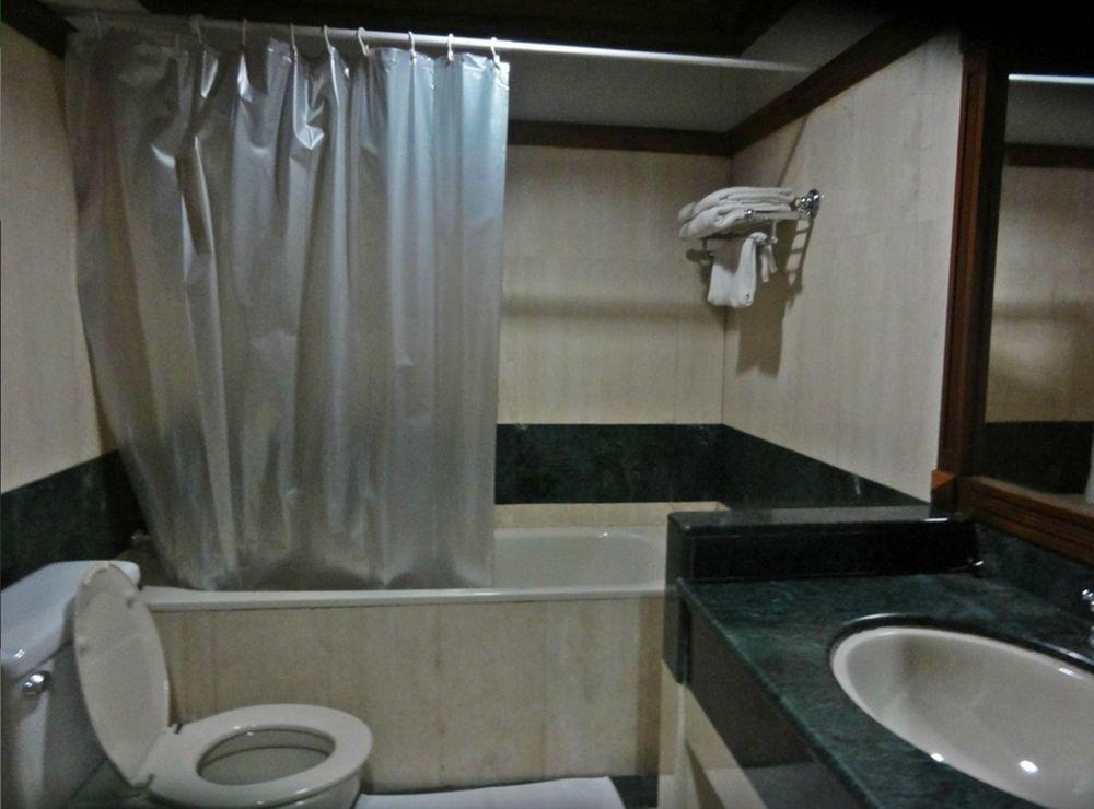 Yuzana Garden Hotel Γιανγκόν Εξωτερικό φωτογραφία