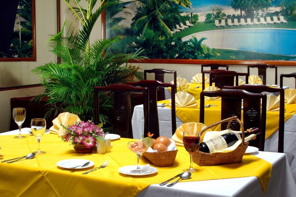 Yuzana Garden Hotel Γιανγκόν Εξωτερικό φωτογραφία