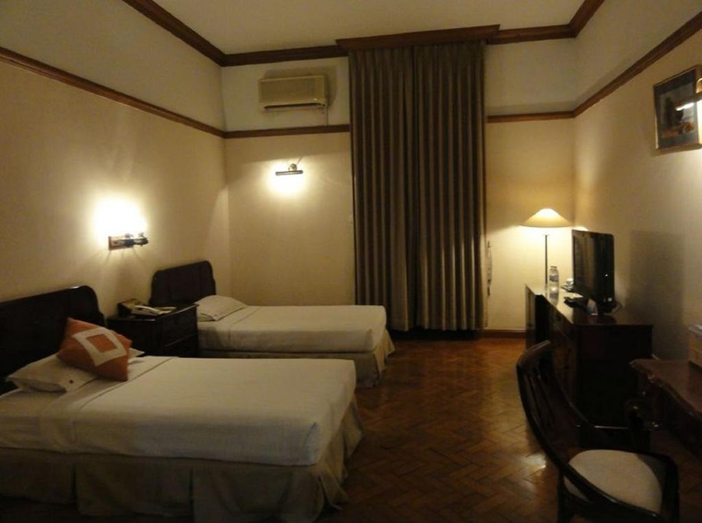 Yuzana Garden Hotel Γιανγκόν Εξωτερικό φωτογραφία