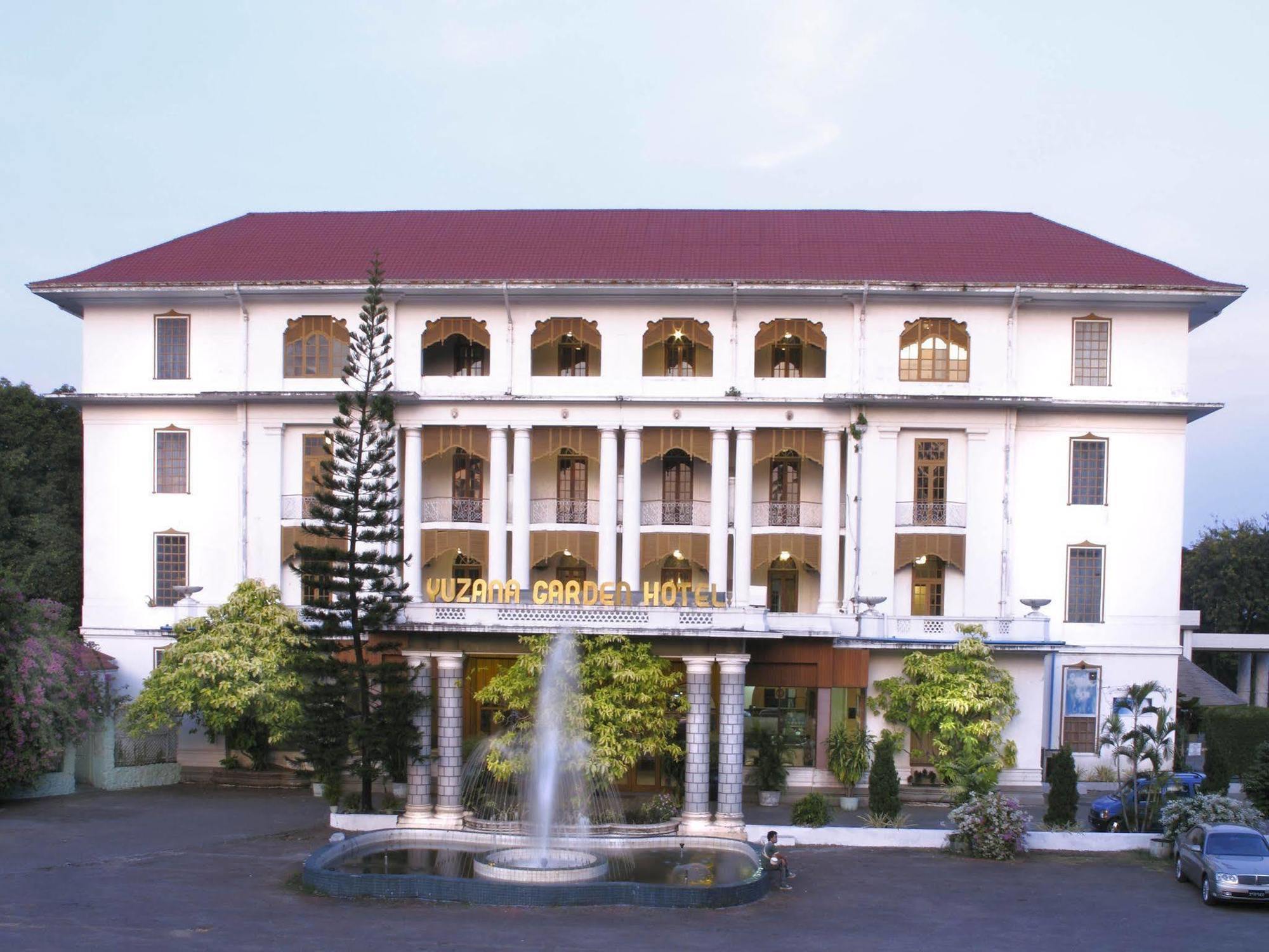 Yuzana Garden Hotel Γιανγκόν Εξωτερικό φωτογραφία
